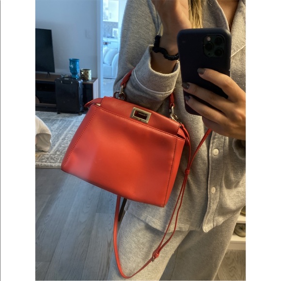 Fendi mini peekaboo red leather - Picture 3 of 8